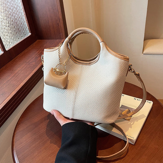 This Year's Popular Handbag Women's New Retro Crossbody Bucket Bag